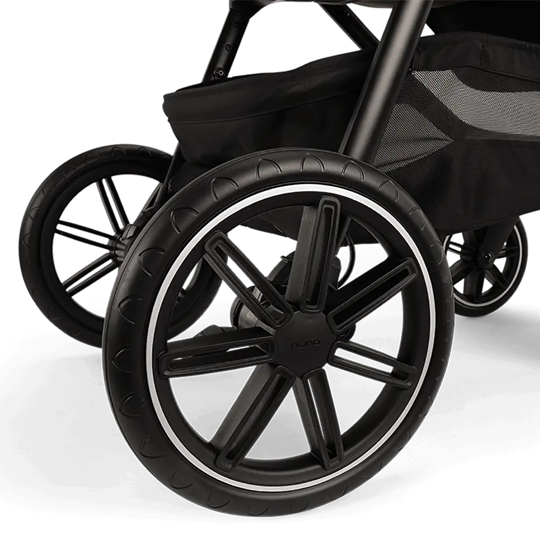 Nuna TRVL™lx stroller – Caviar