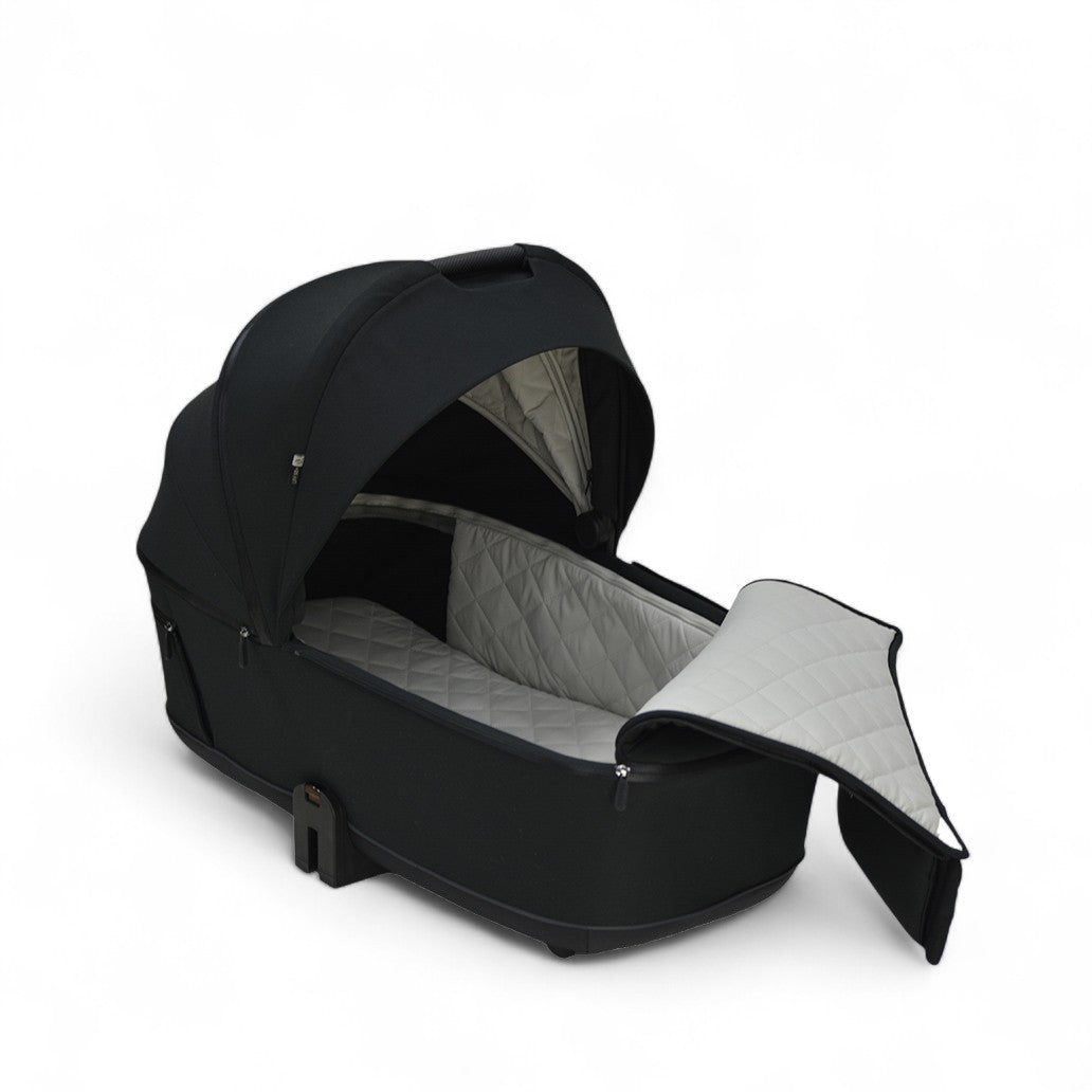 Bella III Black Carry Cot (Frame Not Included)